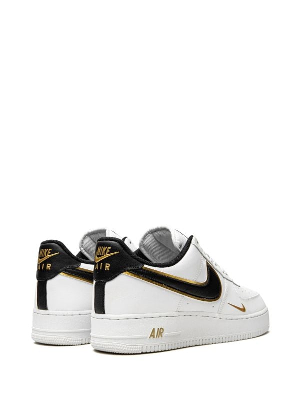 Air Force 1 &