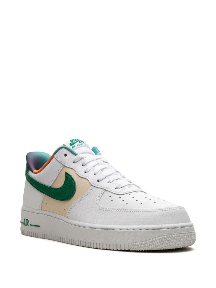 Air Force 1 &